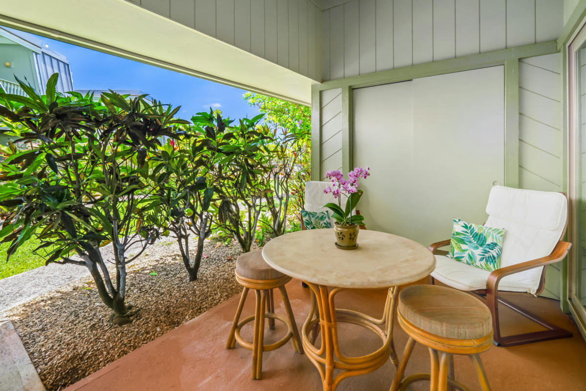 3880 WYLLIE RD APT 19A, PRINCEVILLE, HI 96722, photo 1 of 28